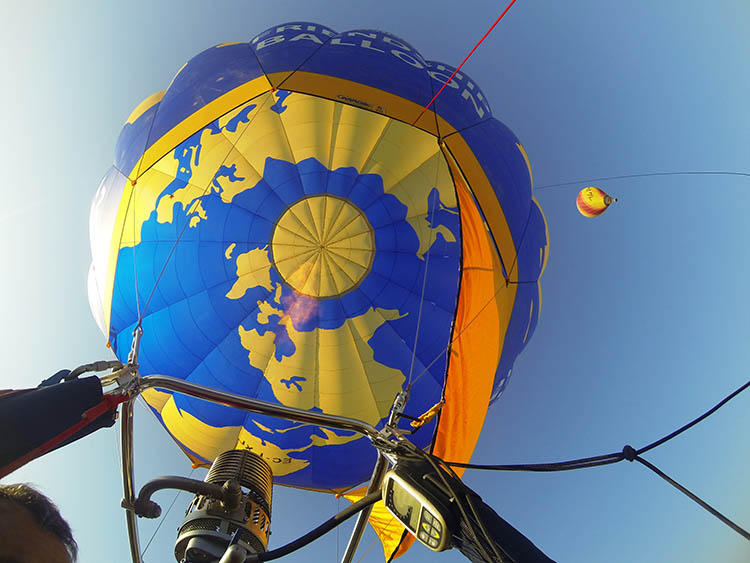 friendship balloon Ultra Magic