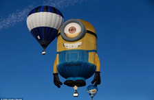 minion hot air balloon Waregem meeting